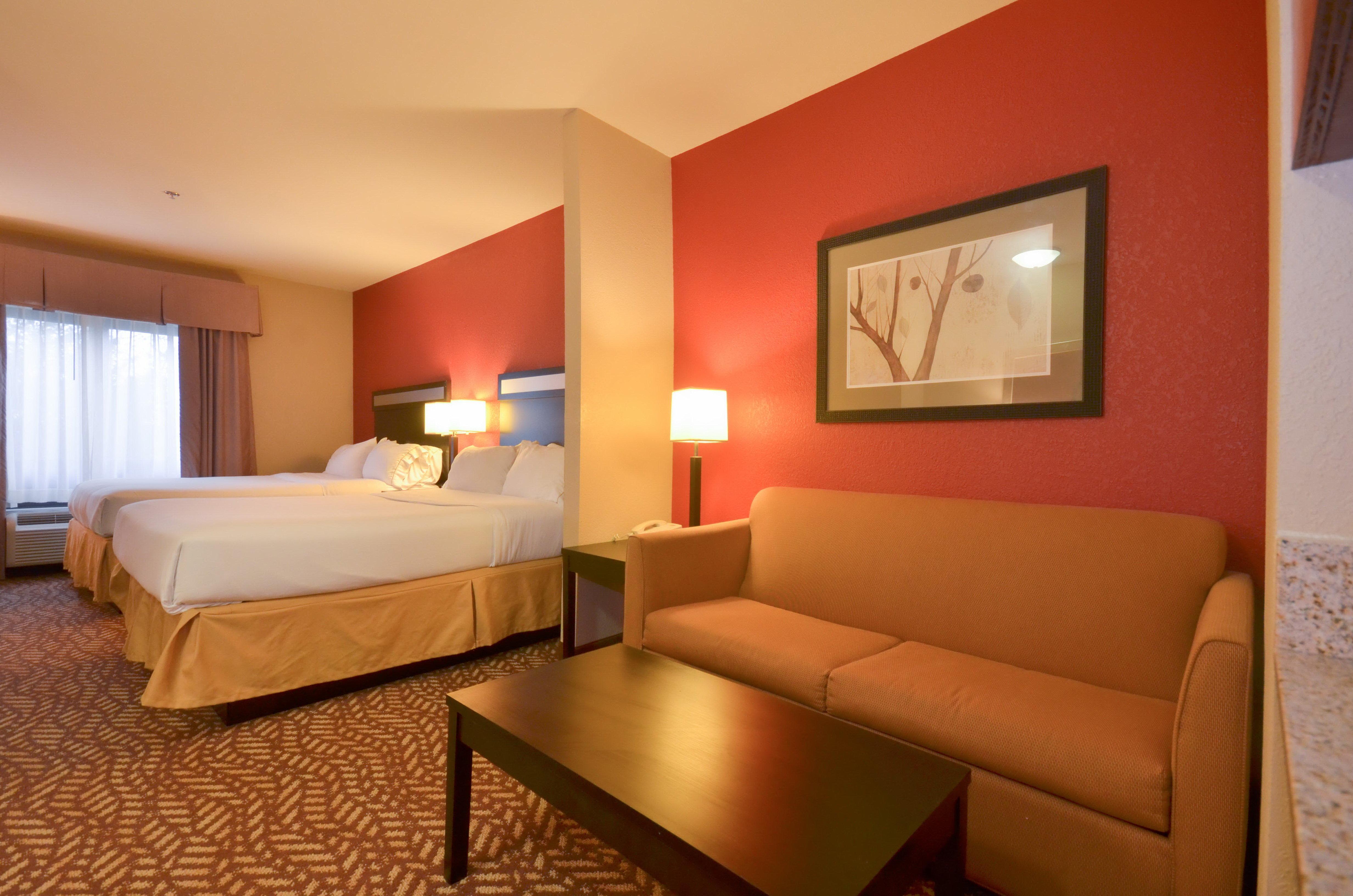 Holiday Inn Express & Suites Pine Bluff/Pines Mall By Ihg Dış mekan fotoğraf