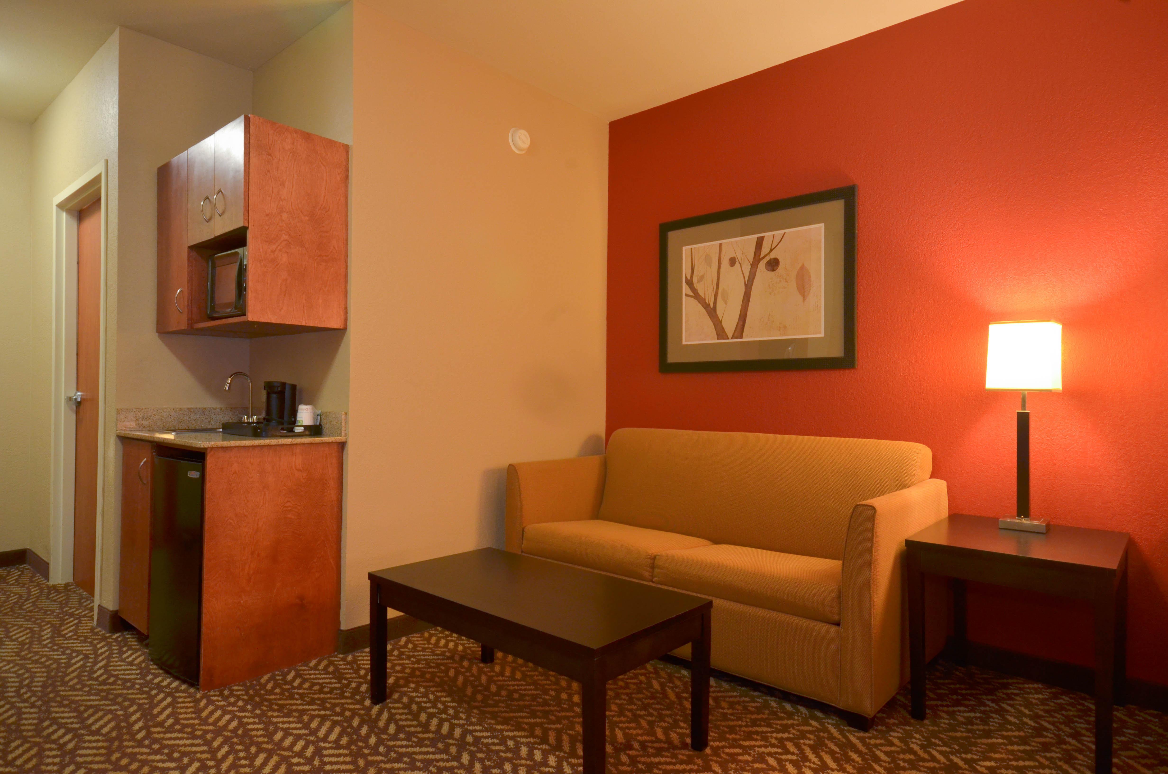 Holiday Inn Express & Suites Pine Bluff/Pines Mall By Ihg Dış mekan fotoğraf