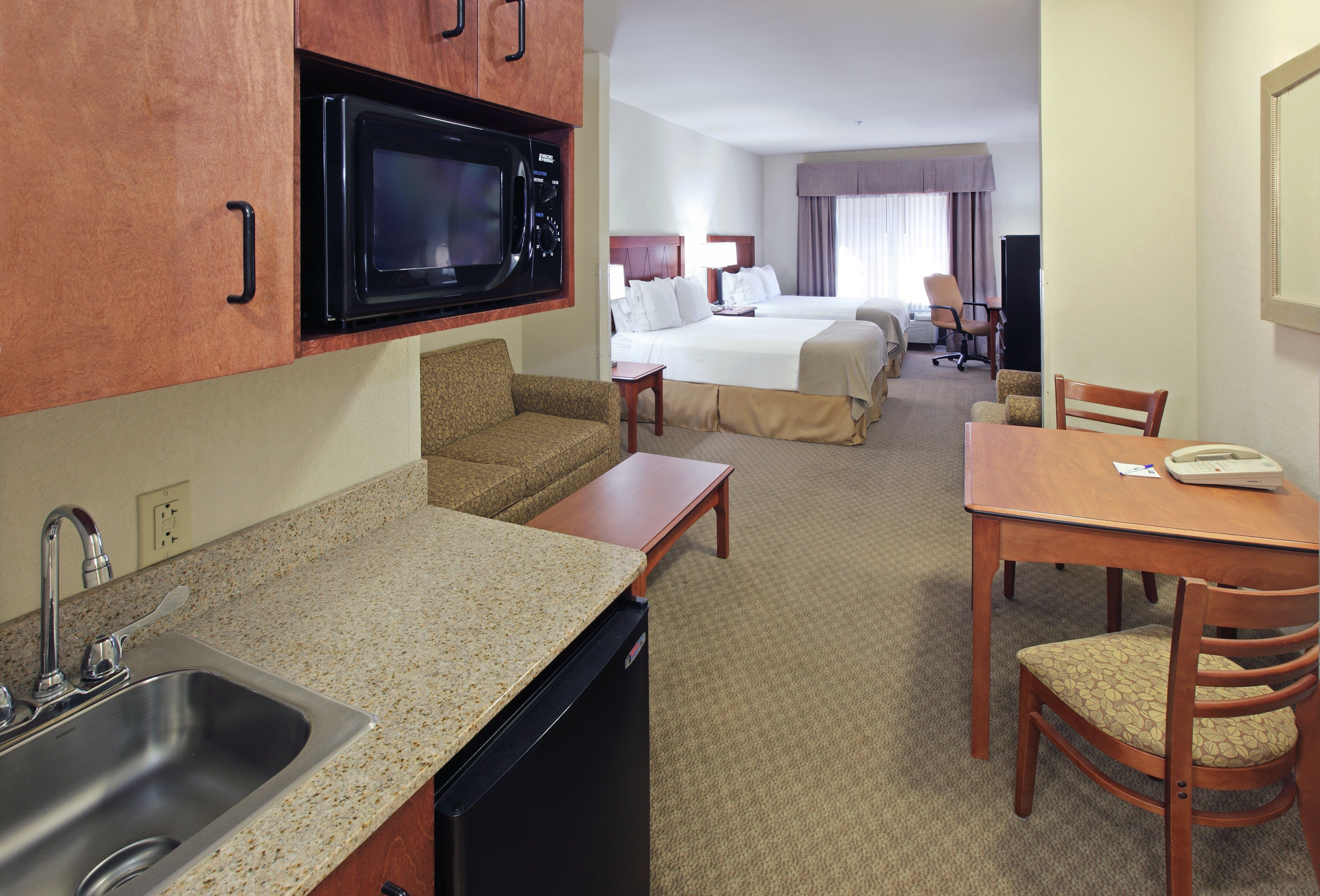 Holiday Inn Express & Suites Pine Bluff/Pines Mall By Ihg Dış mekan fotoğraf